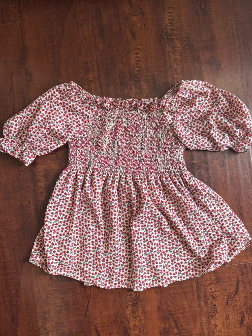 Beibeisan- Kids Girls Smocked Off-Shoulder Floral Peasant Top
